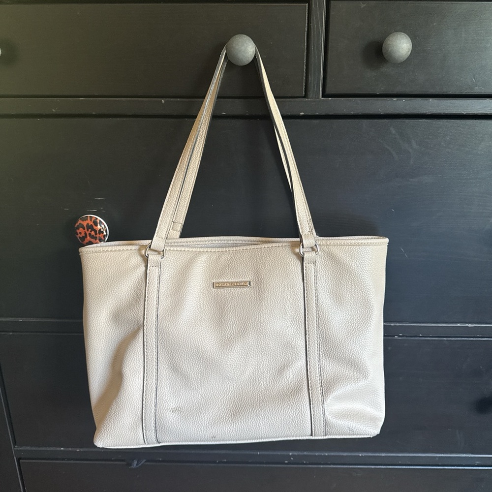 Dana Buchman Cream Purse